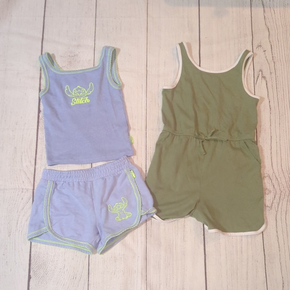 Two Girls Outfits